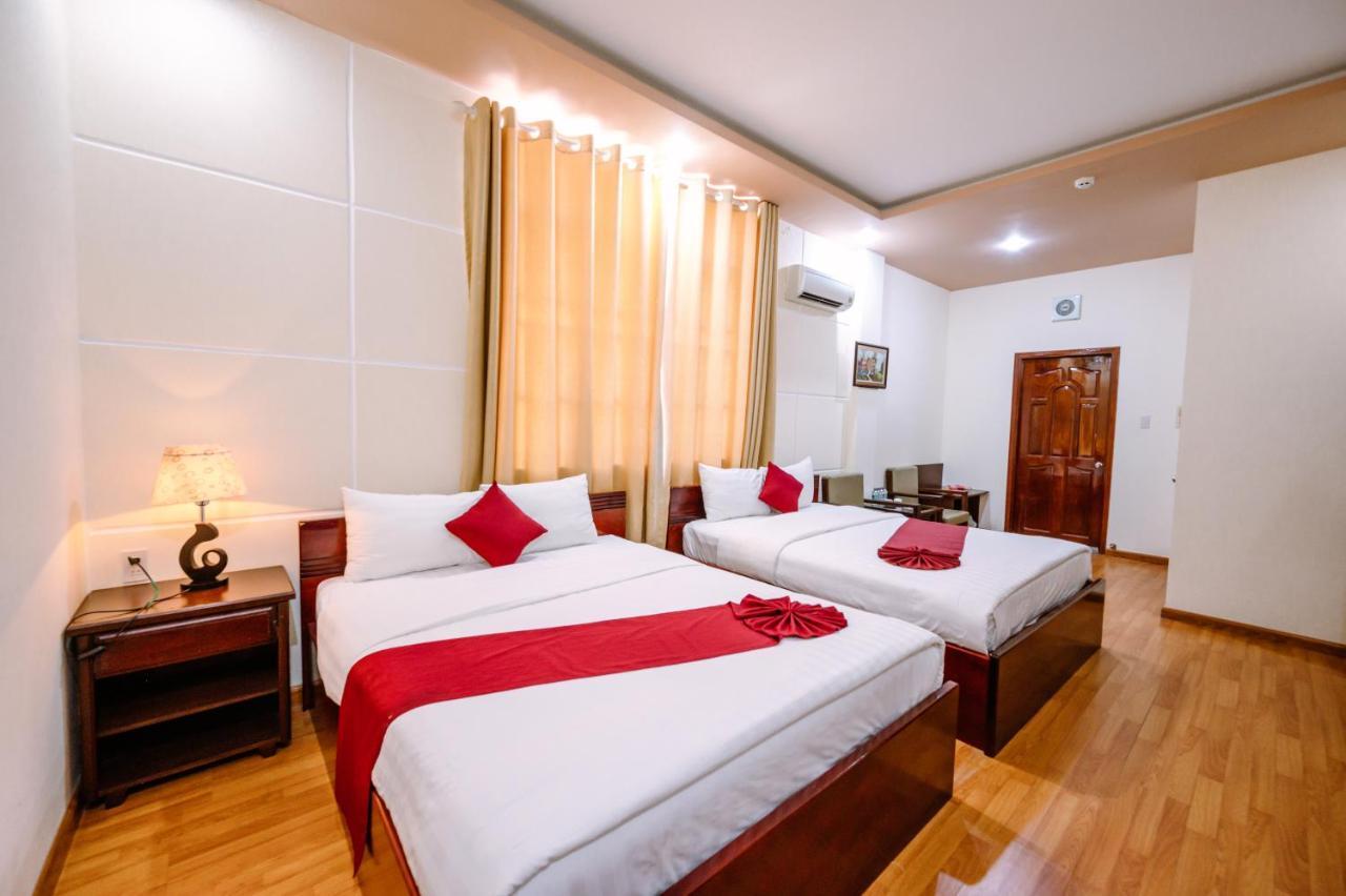 Hoang Duc Hotel Chau Doc Buitenkant foto