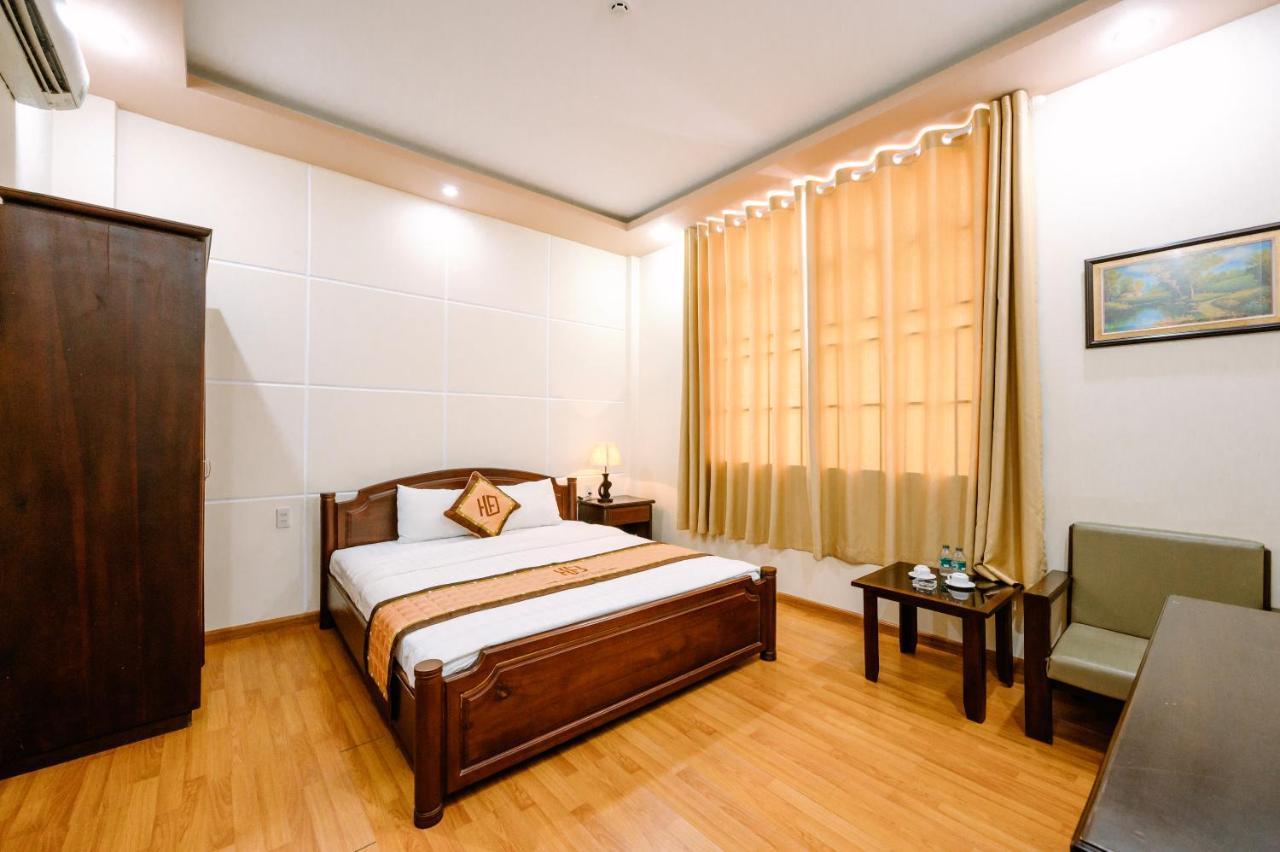 Hoang Duc Hotel Chau Doc Buitenkant foto